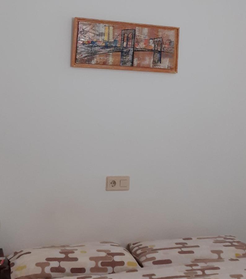Habitacion Doble Privada En פיגוארז מראה חיצוני תמונה